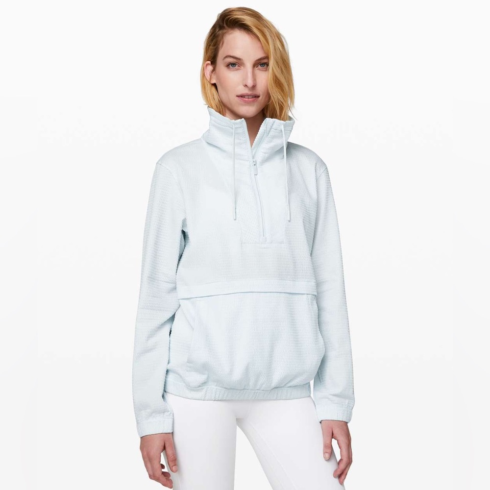 Lululemon half zip pullover